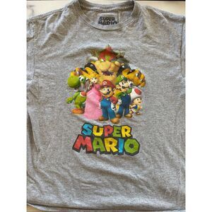 Super Mario Brothers M hybrid Princess Peach Luigi short sleeve grey crew neck t